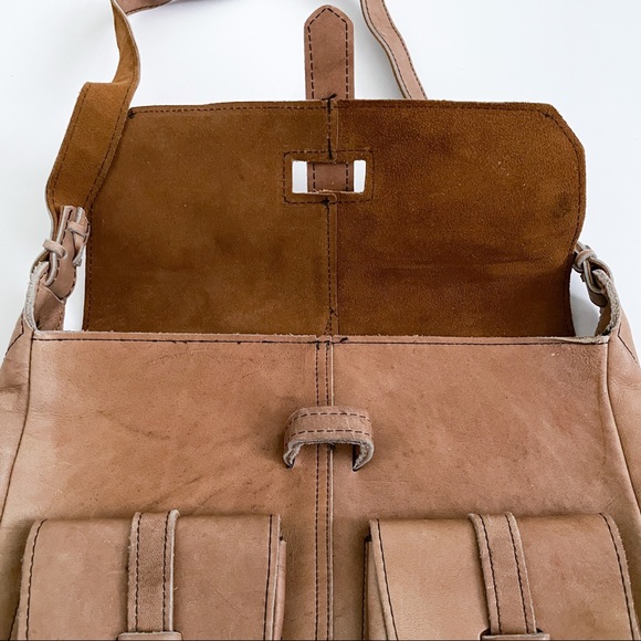 Frye Campus Vintage Black Label Tan Leather Messenger Shoulder Bag - Picture 3 of 8